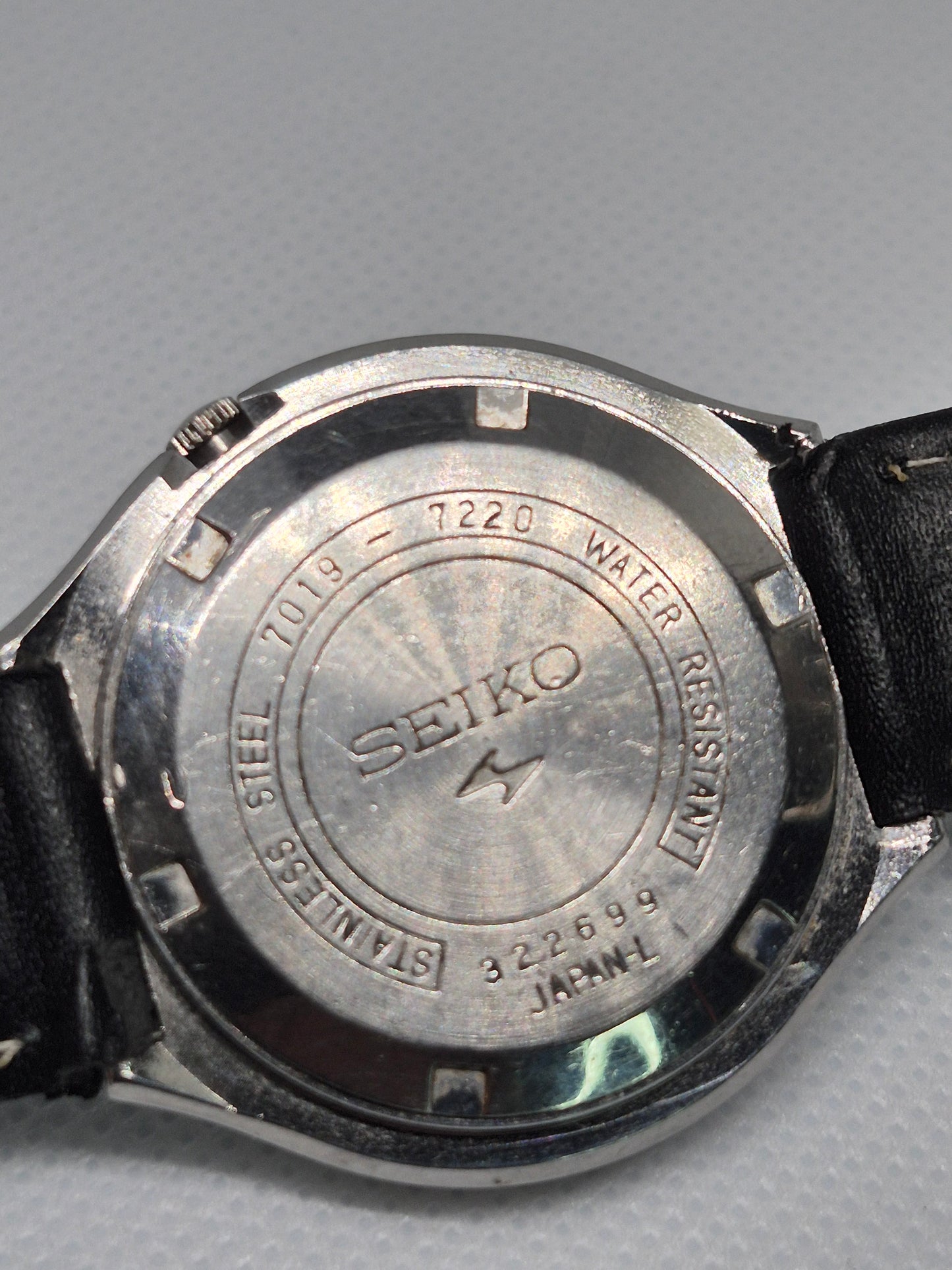 1973 Seiko Advan 7019 7220