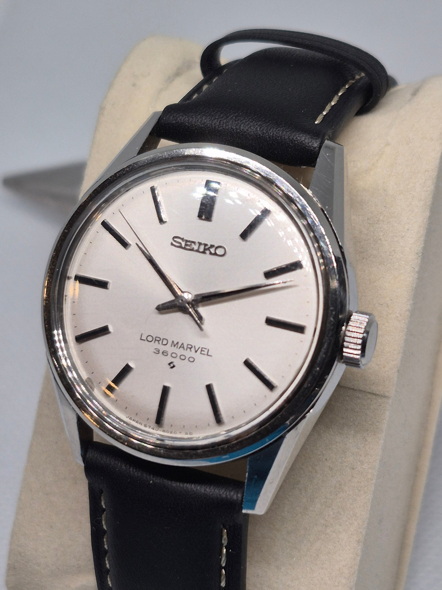 1968 Seiko Lord Marvel 5740 8000